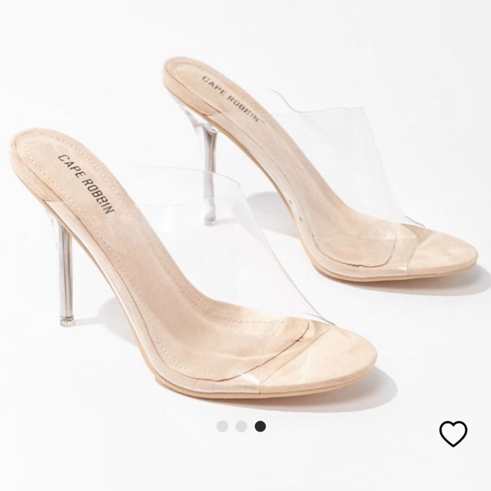 CAPE ROBBIN CLEAR HEELS
